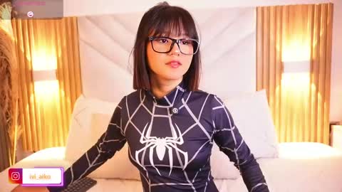 Snapshot of ivi_aiko chatting on May 2026 12:05:01 AM Ivi online show from May 2026 12:05:01 AM