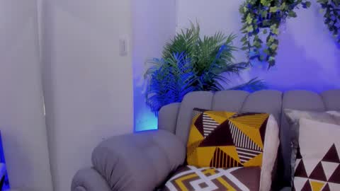 ivonne_torres online show from November 2025 03:39:02 AM