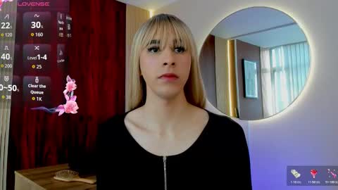 ivi rosse  online show from December 2025 02:00:01 PM