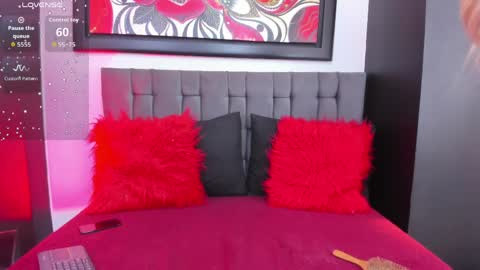 ivi rosse  online show from May 2026 01:41:01 PM