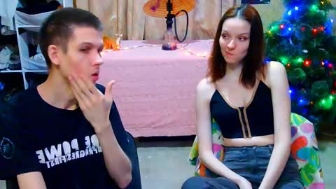 Snapshot of ivy__lester chatting on December 2024 04:32:02 PM Ivy and Lester online show from December 2024 04:32:02 PM