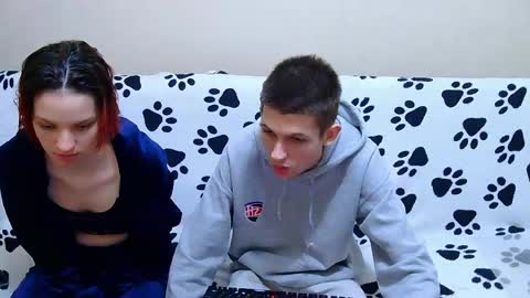 Ivy and Lester online show from May 2026 03:35:01 AM