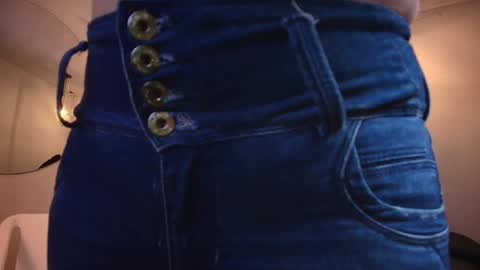 Snapshot of ivy_bonnie chatting on November 2025 11:53:02 AM ivy_bonnie online show from November 2025 11:53:02 AM