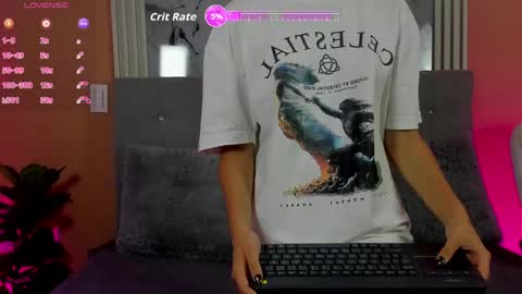 Snapshot of ivy_heat chatting on April 2026 01:47:02 AM Ivy Heat online show from April 2026 01:47:02 AM