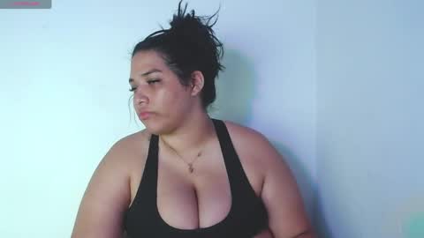 ivy_moon6 online show from May 2026 07:37:02 AM