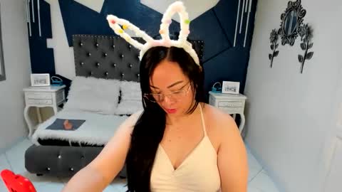 Snapshot of ivy_owen_ chatting on January 2026 01:48:02 PM Ivy online show from January 2026 01:48:02 PM