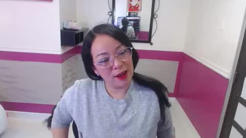 Snapshot of ivy_owen_ chatting on February 2026 12:15:01 PM Ivy online show from February 2026 12:15:01 PM