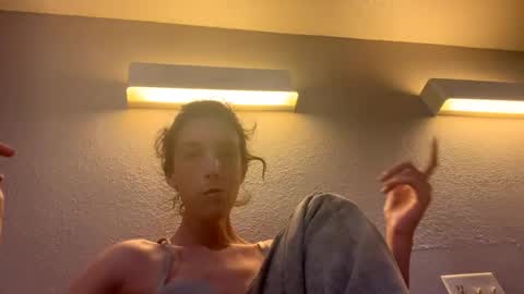 ivy_rose90 online show from August 2026 03:50:02 AM