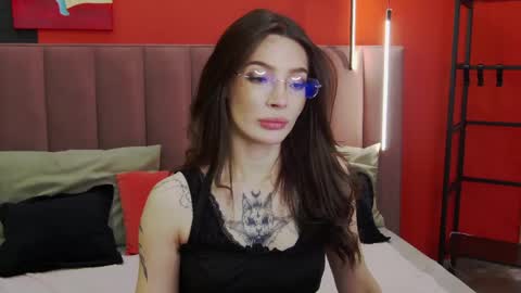 Ivy online show from May 2026 01:33:01 AM