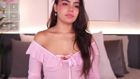 ivyellis online show from May 2026 11:59:01 AM