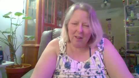 Snapshot of ivyjane3522 chatting on April 2026 12:54:02 AM ivyjane3522 online show from April 2026 12:54:02 AM