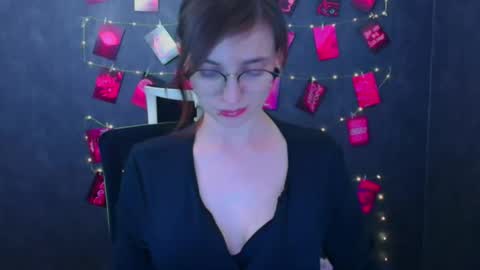 Snapshot of ivynoir_ chatting on April 2026 08:53:01 PM Ivy online show from April 2026 08:53:01 PM