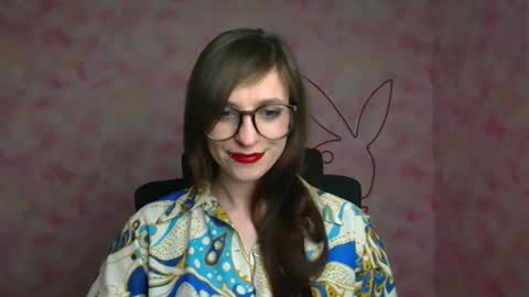 Snapshot of ivynoir_ chatting on April 2026 12:19:02 PM Ivy online show from April 2026 12:19:02 PM