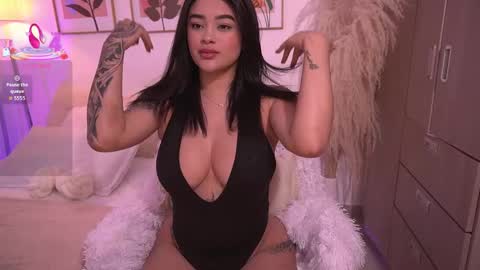 Snapshot of ivyrose_ chatting on September 2025 03:18:02 AM Annie online show from September 2025 03:18:02 AM