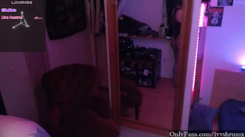 Snapshot of ivyshrumx chatting on November 2025 02:56:02 AM Ivy ShrumX online show from November 2025 02:56:02 AM