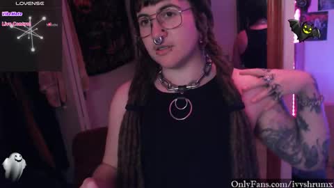 Snapshot of ivyshrumx chatting on November 2025 02:54:01 AM Ivy ShrumX online show from November 2025 02:54:01 AM