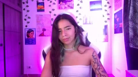 Ivy  online show from April 2026 07:58:02 PM