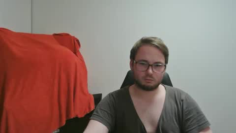 iwantfucknow online show from February 2026 09:22:01 PM