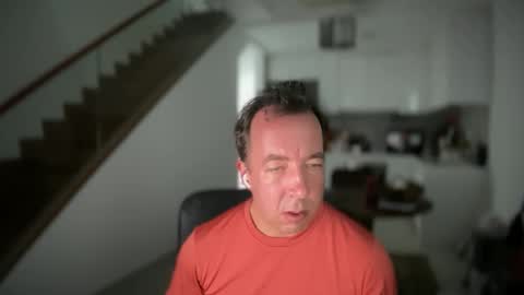 Snapshot of iwantuu2 chatting on December 2024 07:58:01 AM chat with me to find out online show from December 2024 07:58:01 AM