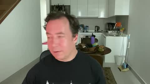 Snapshot of iwantuu2 chatting on November 2025 04:57:01 AM chat with me to find out online show from November 2025 04:57:01 AM