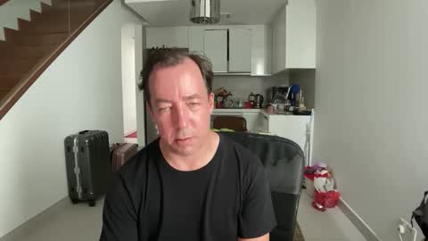 Snapshot of iwantuu2 chatting on March 2026 08:09:01 AM chat with me to find out online show from March 2026 08:09:01 AM