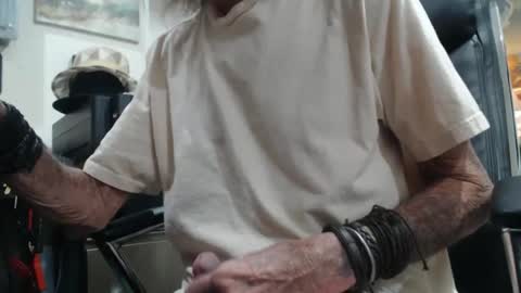 Snapshot of iwatcheral1 chatting on March 2026 09:37:02 PM Brian online show from March 2026 09:37:02 PM