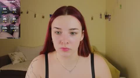 Snapshot of iwi_wi_wi chatting on January 2026 07:11:01 PM Daisy online show from January 2026 07:11:01 PM