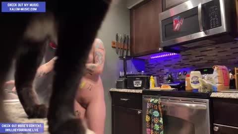 Muse hethey online show from November 2025 10:57:02 PM