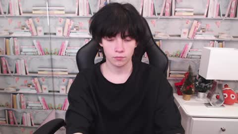 Snapshot of iwillfall_ chatting on December 2024 02:09:01 AM Maxim online show from December 2024 02:09:01 AM