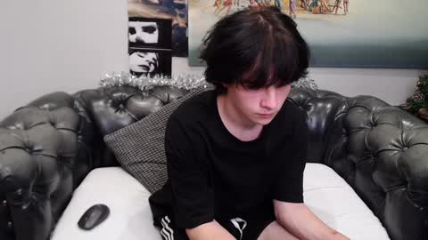 Snapshot of iwillfall_ chatting on December 2024 12:31:02 AM Maxim online show from December 2024 12:31:02 AM