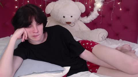 Snapshot of iwillfall_ chatting on January 2025 09:15:02 AM Maxim online show from January 2025 09:15:02 AM