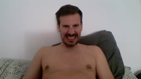 Snapshot of iyoperro chatting on September 2025 08:52:01 AM Casandro online show from September 2025 08:52:01 AM