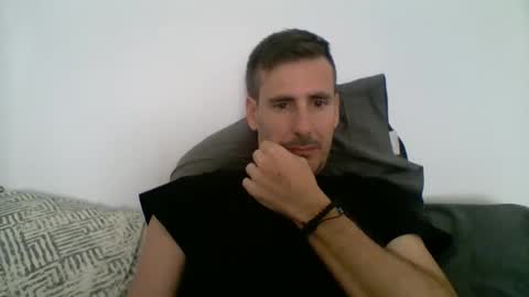 Casandro online show from October 2025 12:17:01 PM