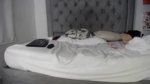 Snapshot of izabellasweet chatting on March 2025 05:42:01 AM Izabella online show from March 2025 05:42:01 AM