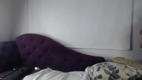 Snapshot of izabellasweet chatting on September 2025 10:58:02 PM Izabella online show from September 2025 10:58:02 PM