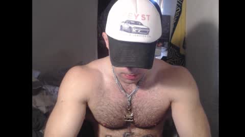 Snapshot of izak144 chatting on January 2025 06:32:02 PM izak144 online show from January 2025 06:32:02 PM