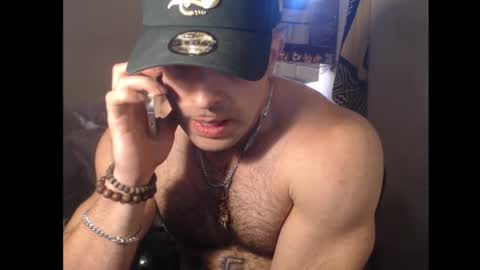 Snapshot of izak144 chatting on February 2025 10:32:01 PM izak144 online show from February 2025 10:32:01 PM