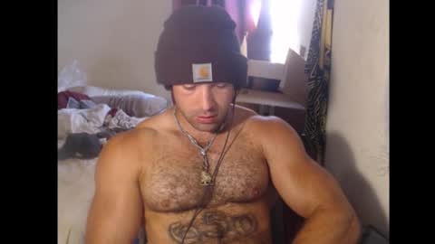 izak144 online show from October 2025 09:44:01 PM