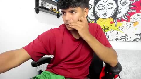 Izan online show from October 2025 01:23:01 AM