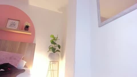 Iza online show from February 2025 10:08:02 PM