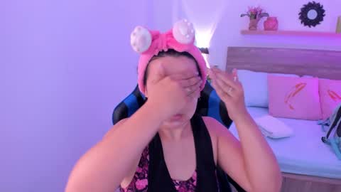 Iza online show from September 2025 12:54:02 PM