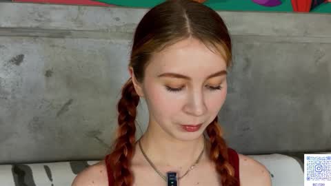 Snapshot of izi_fox chatting on March 2026 05:05:02 PM izi online show from March 2026 05:05:02 PM