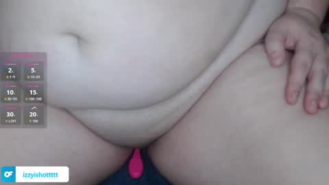 Snapshot of izzyishottttt chatting on March 2026 10:15:01 PM izzyishottttt online show from March 2026 10:15:01 PM