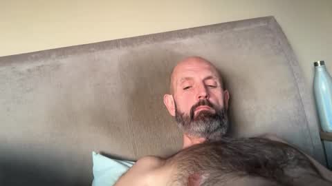 izzysboytoy1 online show from February 2026 05:11:01 PM