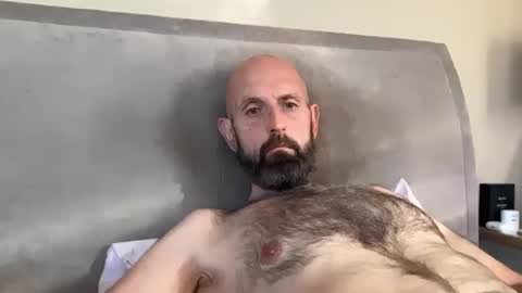 izzysboytoy1 online show from April 2026 07:12:02 AM