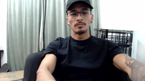 Snapshot of j0nnyk1ng chatting on March 2026 10:32:01 AM Mugen online show from March 2026 10:32:01 AM