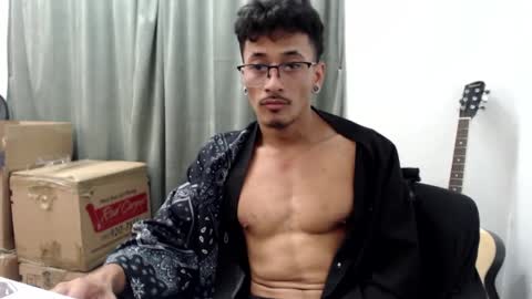 Snapshot of j0nnyk1ng chatting on March 2026 09:05:02 AM Mugen online show from March 2026 09:05:02 AM