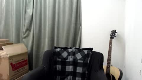 Snapshot of j0nnyk1ng chatting on March 2026 05:44:01 AM Mugen online show from March 2026 05:44:01 AM