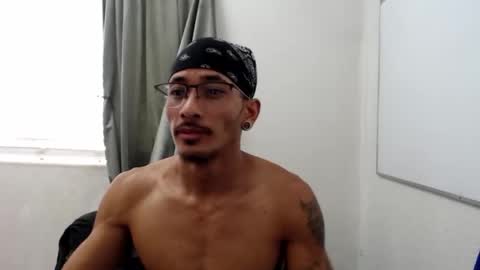 Snapshot of j0nnyk1ng chatting on March 2026 07:50:02 PM Mugen online show from March 2026 07:50:02 PM