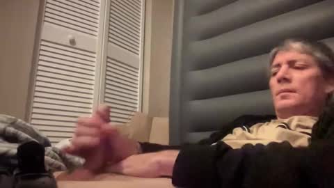 J32821 online show from January 2026 05:00:01 AM